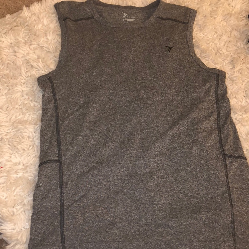 Never worn old navy active sleeveless workout top